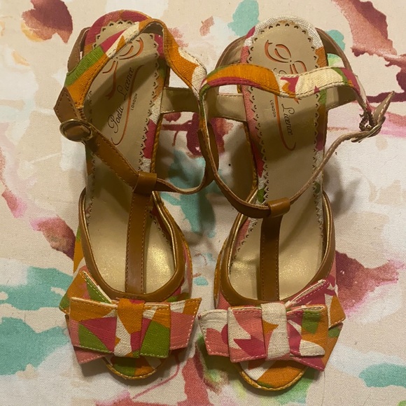 Poetic Licence Behave Yourself heel - Picture 1 of 4